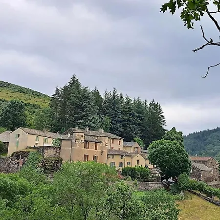 La Grange Du Vergougnoux Grande Maison Dans Hameau En Coeur De Parc National