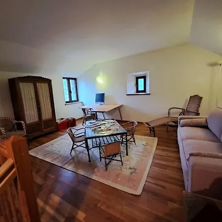 Semesterbostad La Grange Du Vergougnoux Grande Maison Dans Hameau En Coeur De Parc National *